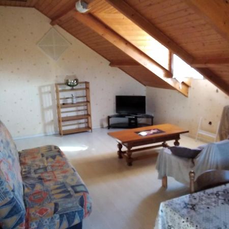 Appartement Calme En Pleine Campagne Malaussanne Экстерьер фото